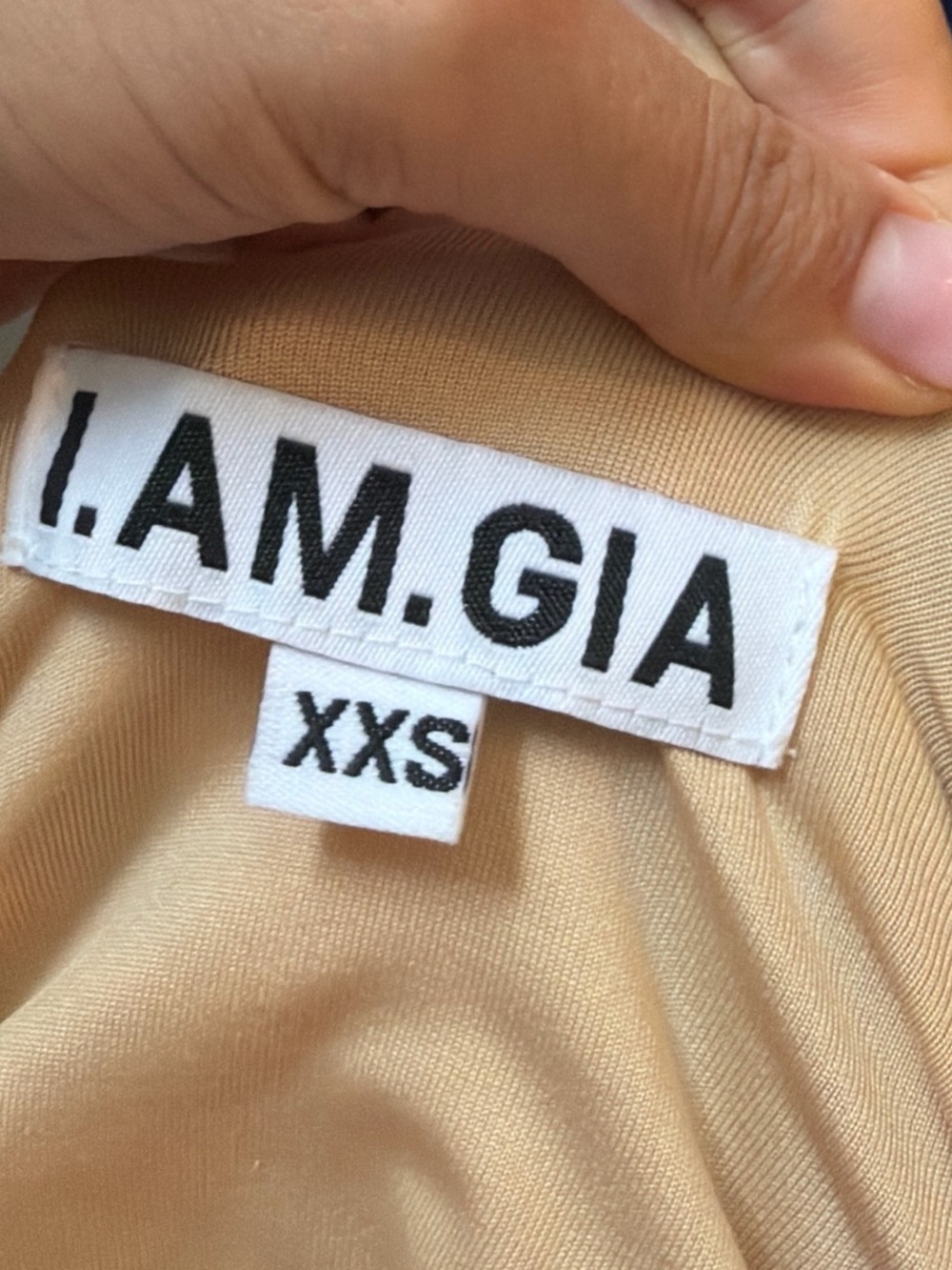 I.AM.GIA Beige Labelled Top - Picture 6 of 6